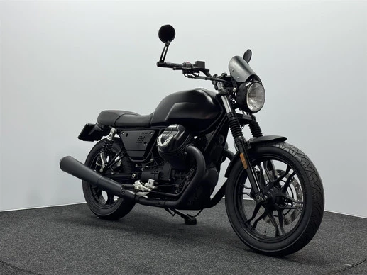 Moto Guzzi V7 - Afbeelding 3 van 16