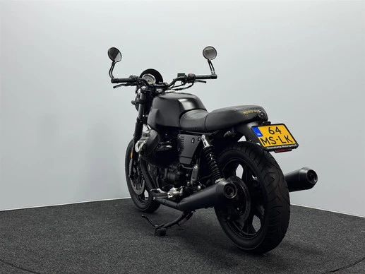 Moto Guzzi V7 - Afbeelding 12 van 16
