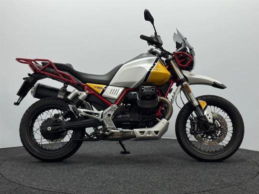 Moto Guzzi V85 - Afbeelding 1 van 16