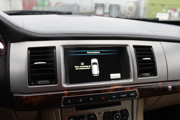 Jaguar XF - Afbeelding 21 van 30