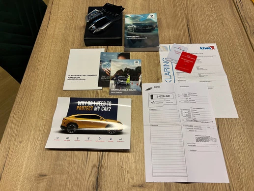 BMW 8 Serie - Afbeelding 24 van 30