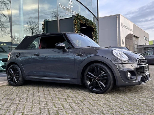 MINI Cooper S Cabrio - Afbeelding 17 van 24