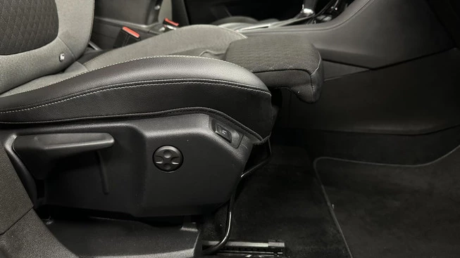 Opel Grandland X - Afbeelding 19 van 30