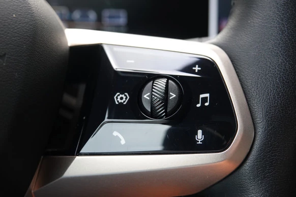 BMW iX - Afbeelding 19 van 30