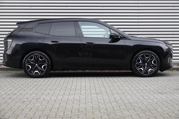 BMW iX - Afbeelding 22 van 30