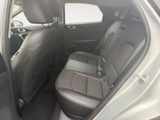 Kia XCeed - Afbeelding 10 van 28