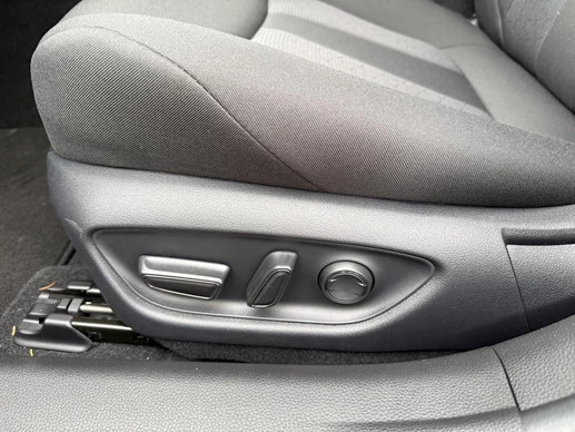 Toyota Mirai - Afbeelding 13 van 25