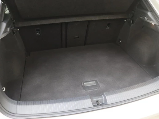 Volkswagen T-Roc - Afbeelding 24 van 30