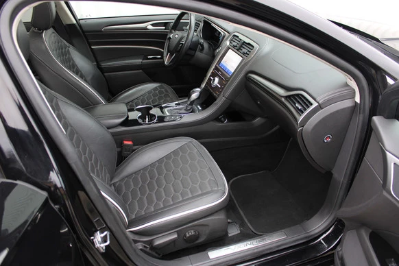 Ford Mondeo - Afbeelding 26 van 30