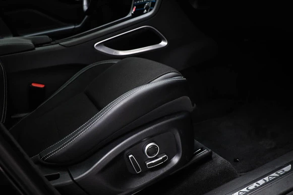 Jaguar F-PACE - Afbeelding 12 van 30