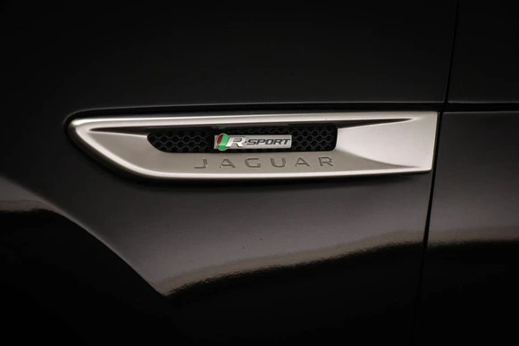 Jaguar F-PACE - Afbeelding 22 van 30
