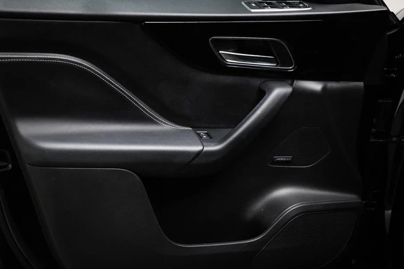 Jaguar F-PACE - Afbeelding 30 van 30