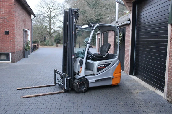 Still  - Afbeelding 2 van 14