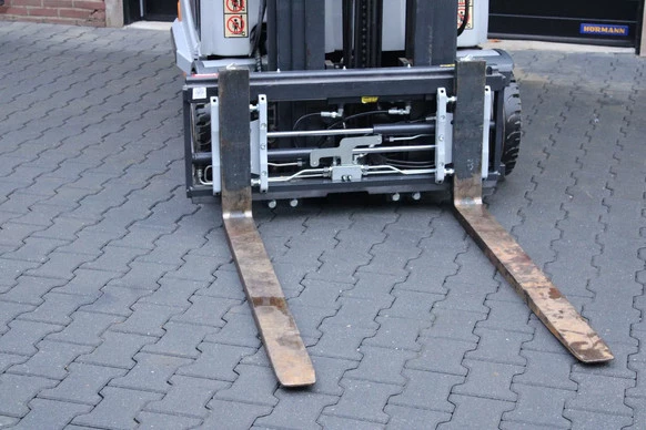 Still  - Afbeelding 5 van 14