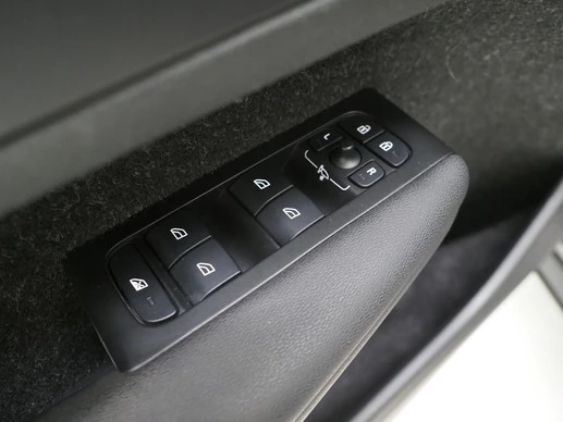 Volvo XC40 - Afbeelding 21 van 30