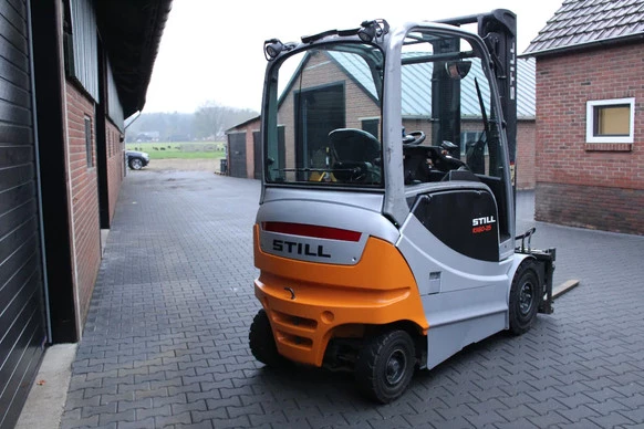 Still  - Afbeelding 7 van 15