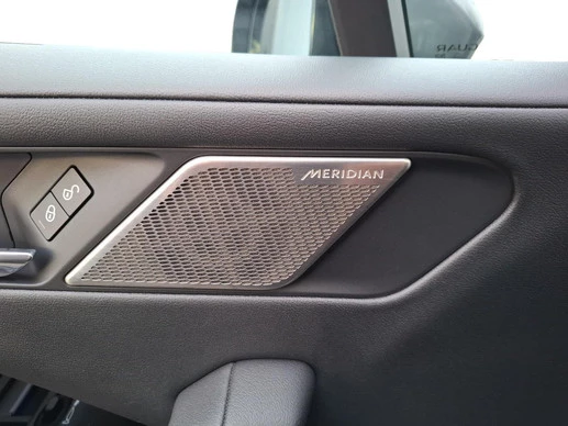 Jaguar I-PACE - Afbeelding 19 van 28