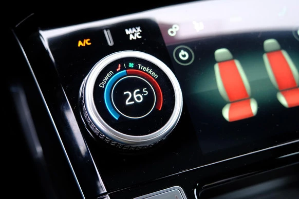 Jaguar I-PACE - Afbeelding 16 van 30