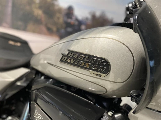 Harley-Davidson Road Glide - Afbeelding 8 van 13