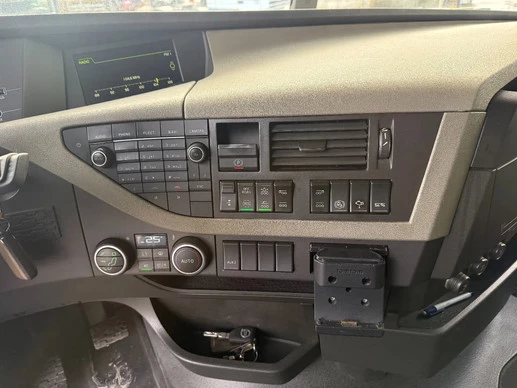 Volvo FH - Afbeelding 20 van 27