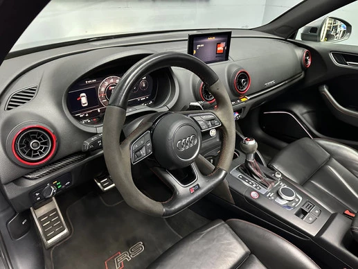 Audi RS3 - Afbeelding 9 van 24