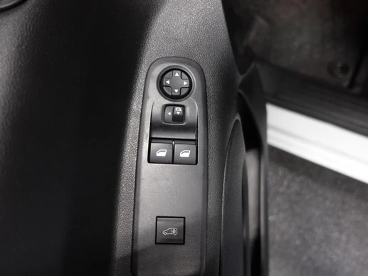 Opel Combo - Afbeelding 9 van 30