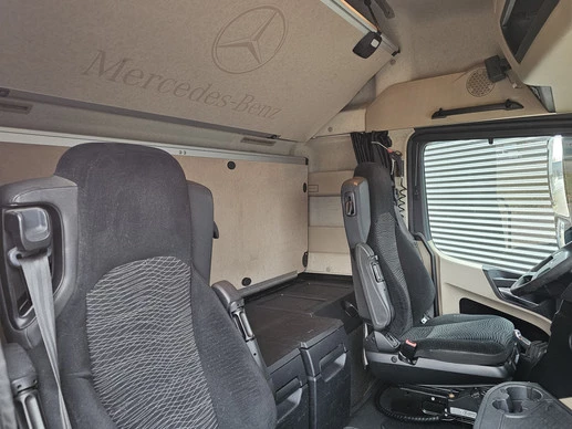 Mercedes-Benz Actros - Afbeelding 12 van 23