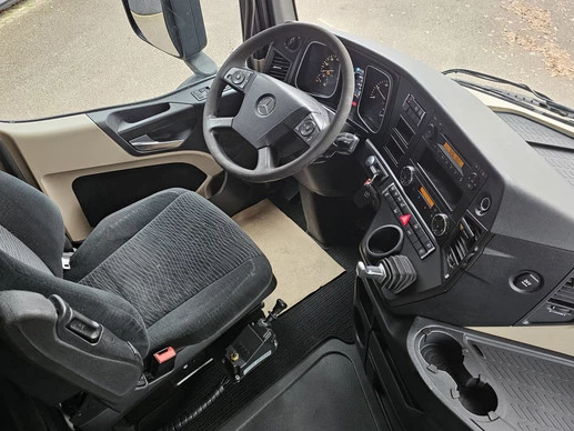 Mercedes-Benz Actros - Afbeelding 15 van 23