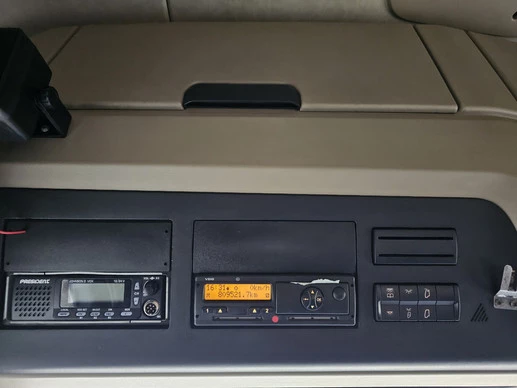 Mercedes-Benz Actros - Afbeelding 20 van 23