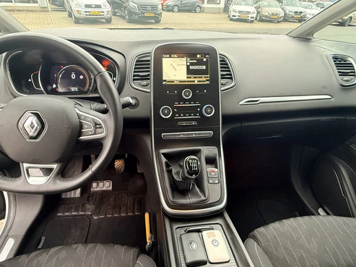 Renault Scénic - Afbeelding 26 van 30