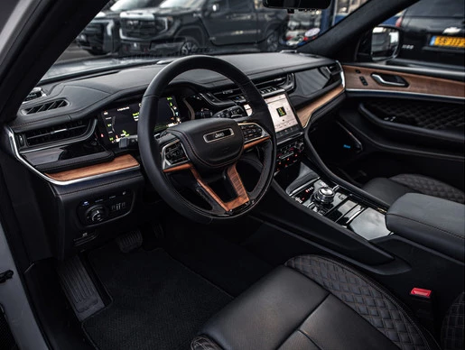 Jeep Grand Cherokee - Afbeelding 10 van 24