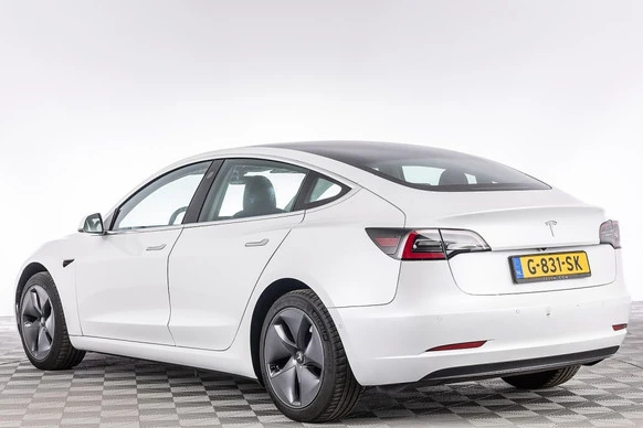 Tesla Model 3 - Afbeelding 2 van 19