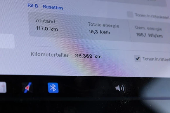Tesla Model 3 - Afbeelding 14 van 19