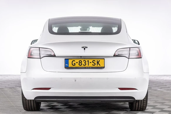 Tesla Model 3 - Afbeelding 23 van 29