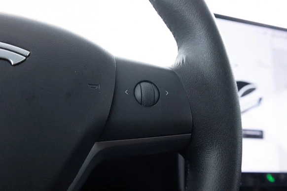 Tesla Model 3 - Afbeelding 15 van 29