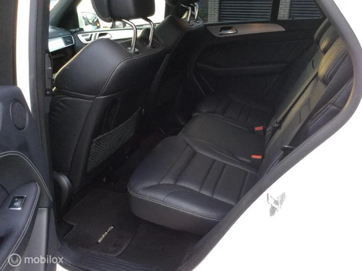 Mercedes-Benz M-Klasse - Afbeelding 15 van 30