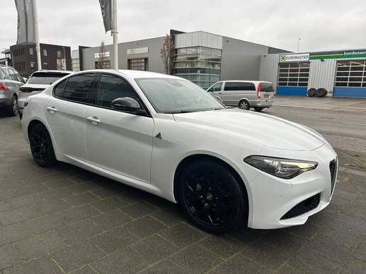 Alfa Romeo Giulia - Afbeelding 3 van 16