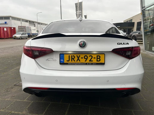 Alfa Romeo Giulia - Afbeelding 7 van 16
