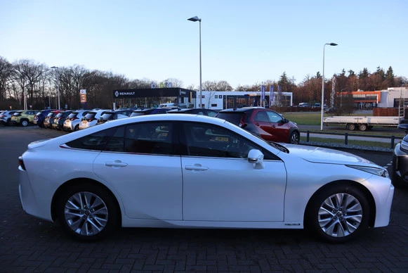 Toyota Mirai - Afbeelding 7 van 30