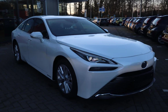 Toyota Mirai - Afbeelding 8 van 30