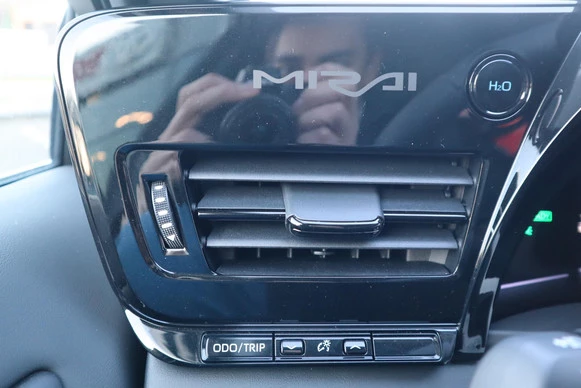 Toyota Mirai - Afbeelding 22 van 30