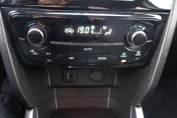 Suzuki Vitara - Afbeelding 13 van 27