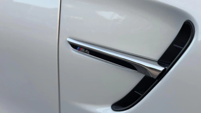 BMW M4 - Afbeelding 15 van 30