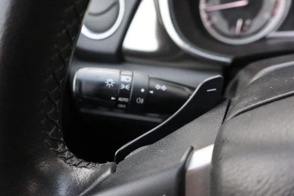 Suzuki Vitara - Afbeelding 18 van 30