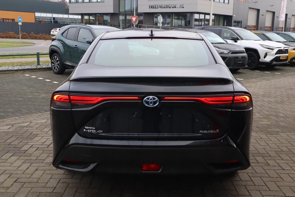 Toyota Mirai - Afbeelding 4 van 30