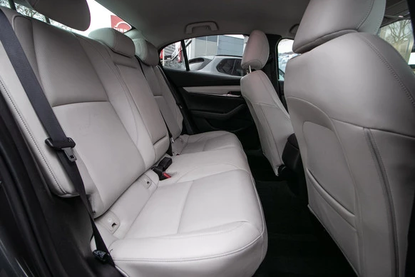 Mazda 3 - Afbeelding 8 van 30