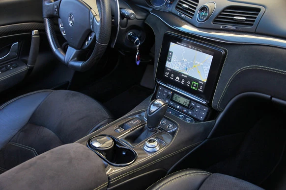 Maserati GranCabrio - Afbeelding 18 van 30