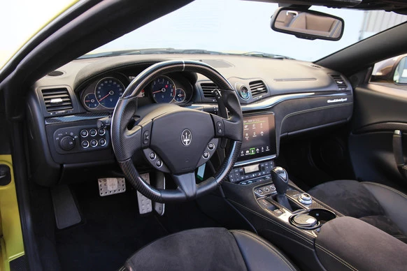 Maserati GranCabrio - Afbeelding 23 van 30