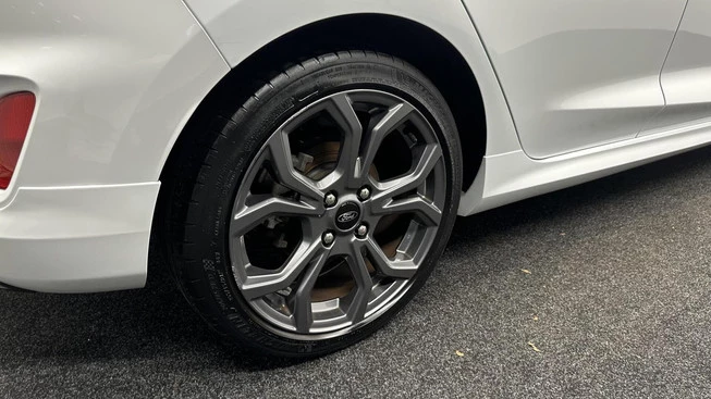 Ford Fiesta - Afbeelding 15 van 30