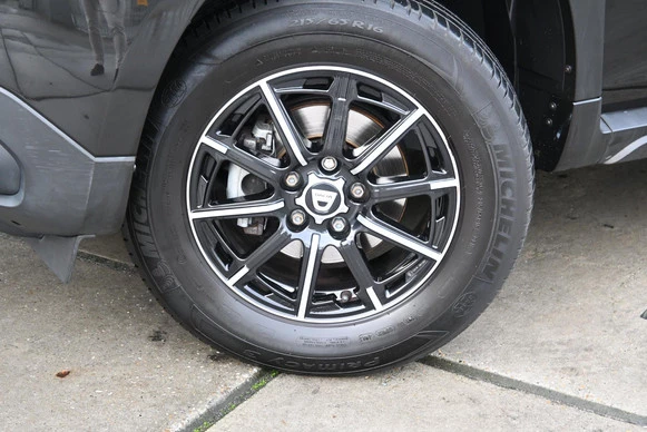 Dacia Duster - Afbeelding 4 van 24